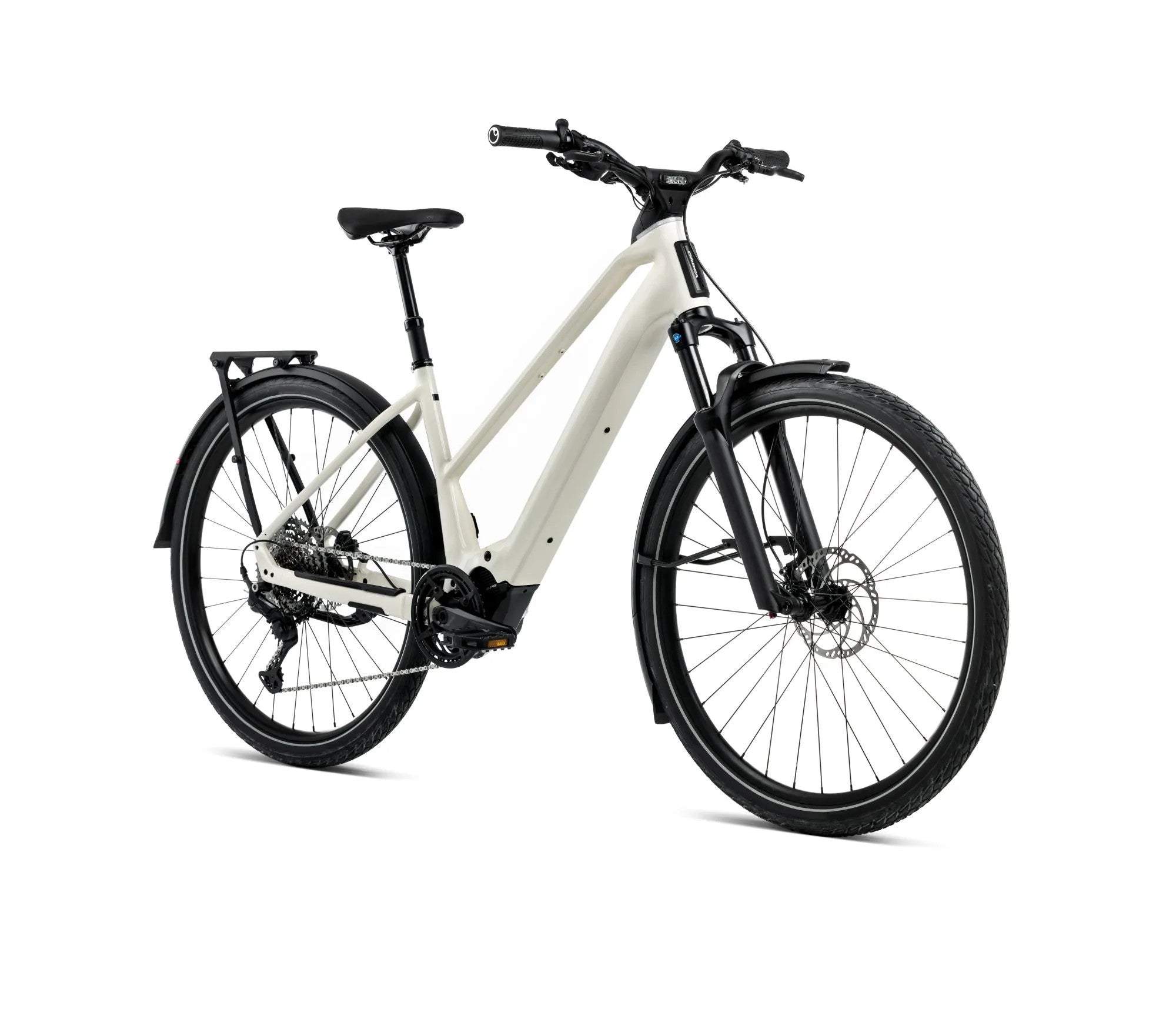 S375TTCC-W9-FRONT-KEMEN_TOUR10_MID