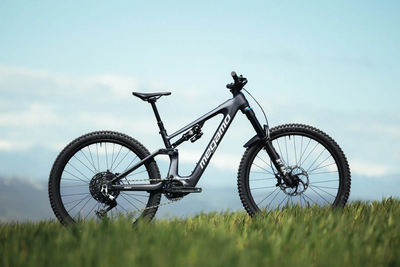 Megamo Reason AIR AL 07 Avinox M2S 2027 Black #2