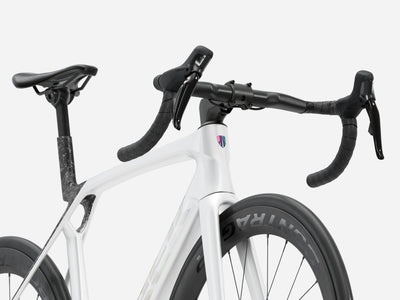 Trek Madone SL 7 Gen 8 2026 Gloss Crystal White/Matte Deep Smoke #5